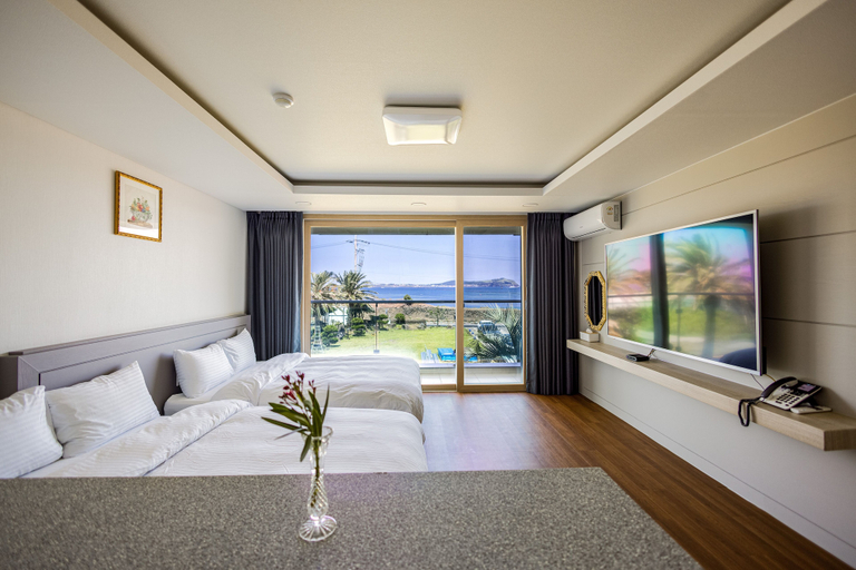 Bedroom 4, Areumdaun Resort, Seogwipo