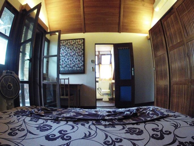 Bedroom 2, Bukit Raya Guesthouse, Palangkaraya