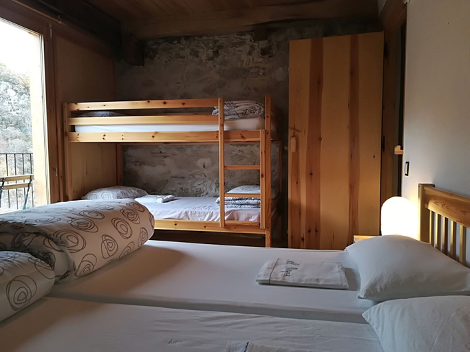 Bedroom 4, Alberg Rural El Negre - Hostel, Girona