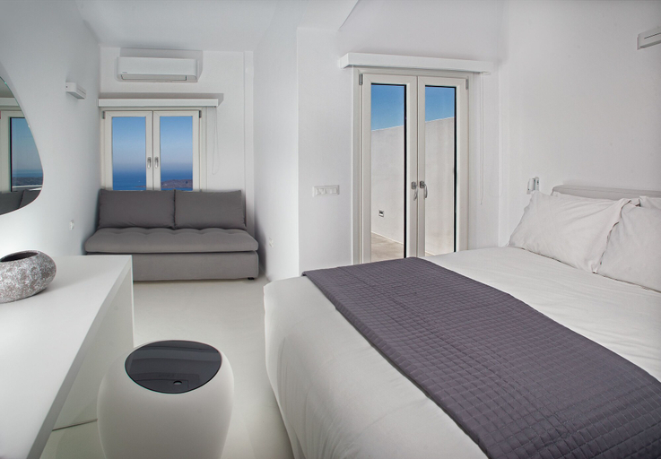 Bedroom 4, May Seven Santorini, South Aegean