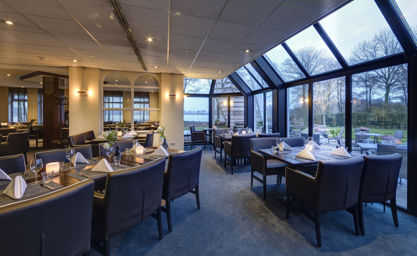 Food & Drinks 4, Fletcher Hotel - Restaurant's - Hertogenbosch, 's-Hertogenbosch