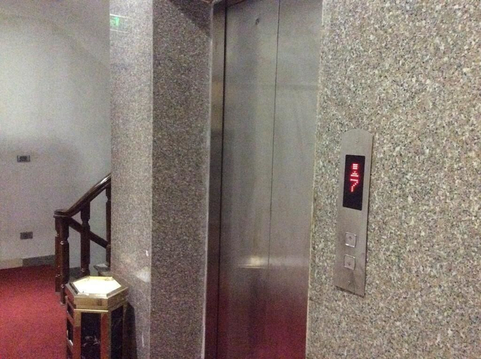 Others 3, Smart hotel 2, Cầu Giấy