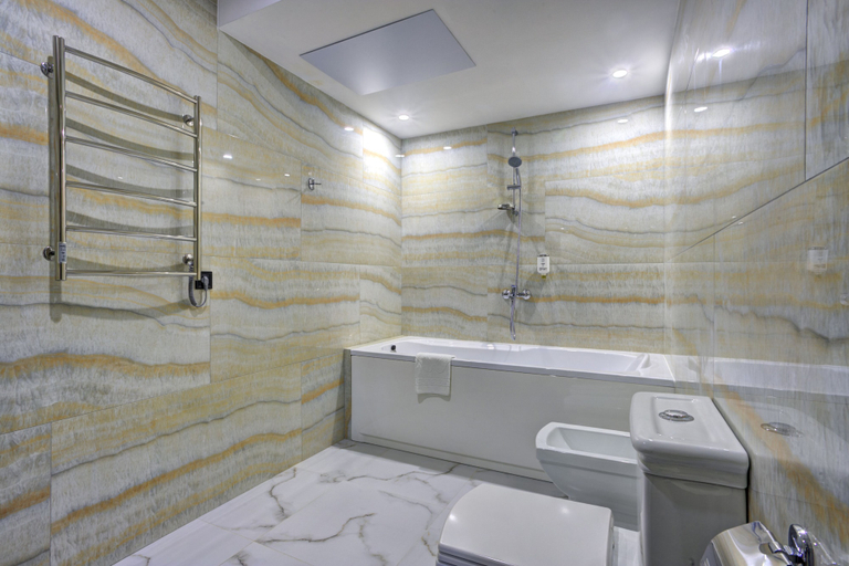 Bathroom 4, Ayvazovsky, Odes'ka