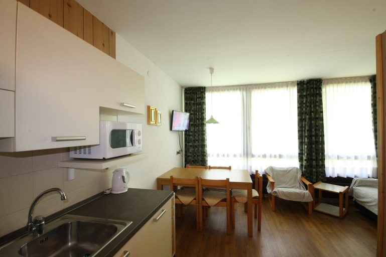 Others 5, Residence Marilleva 900, Trento