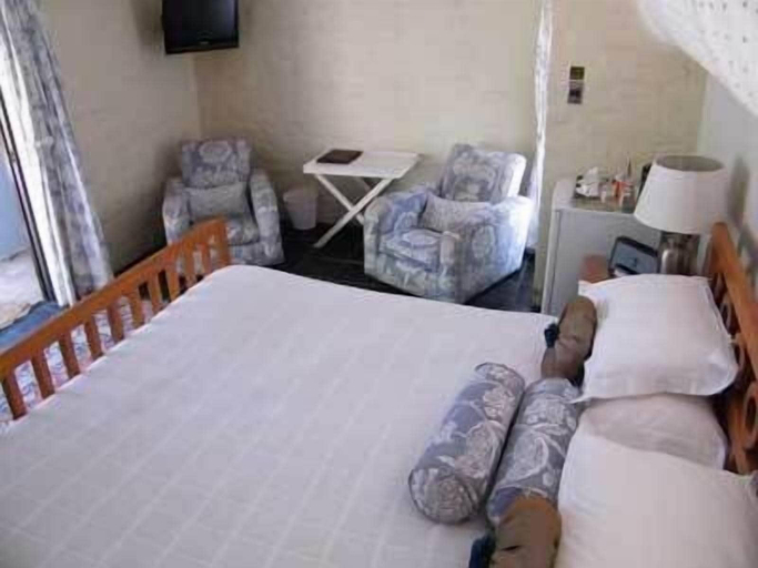 Bedroom 2, Princes Lodge Guest House, Buffalo City