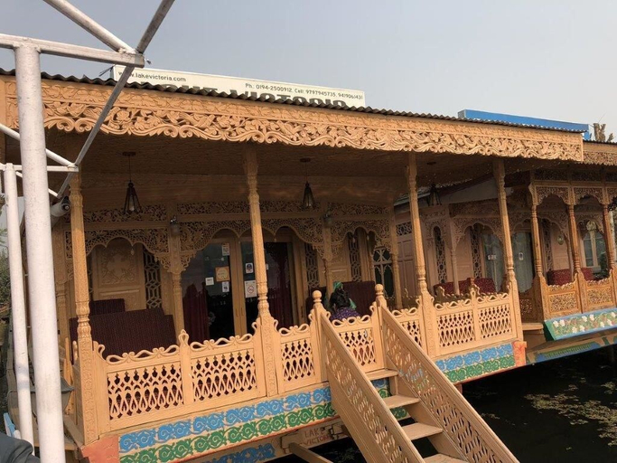 Others 3, Houseboat Lake Thao, Srinagar