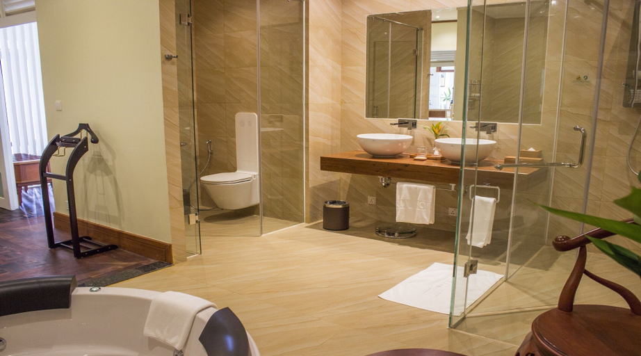 Bathroom, Sokha Private Mansion, Siem Reap