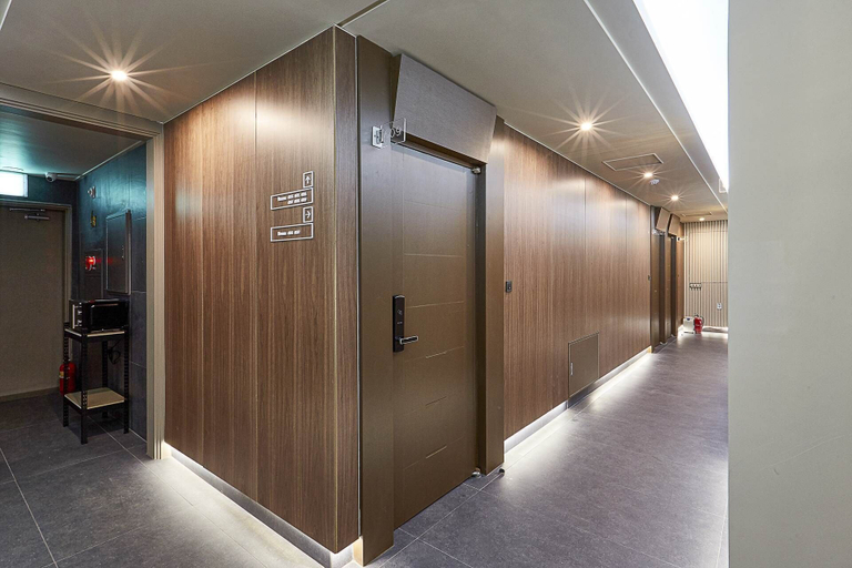 Others 5, Hotel Dalsalon, Suwon