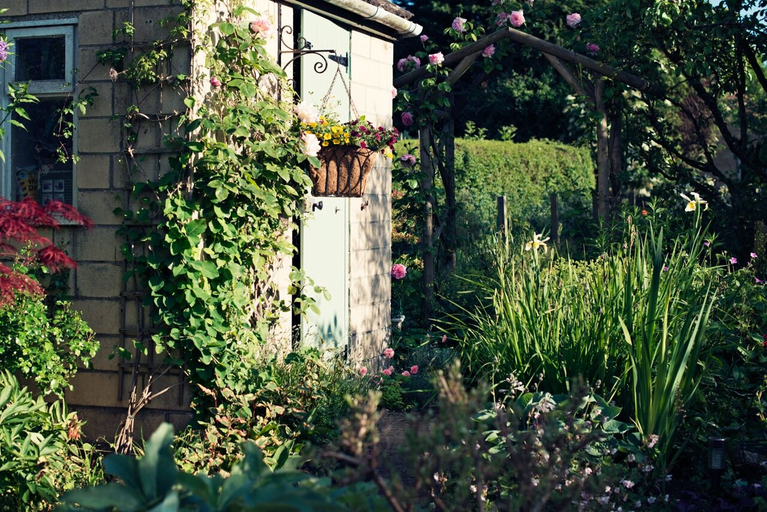 Exterior & Views 2, London Road Guest Accommodation, Wiltshire