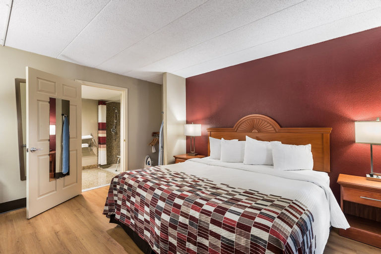 Bedroom 8