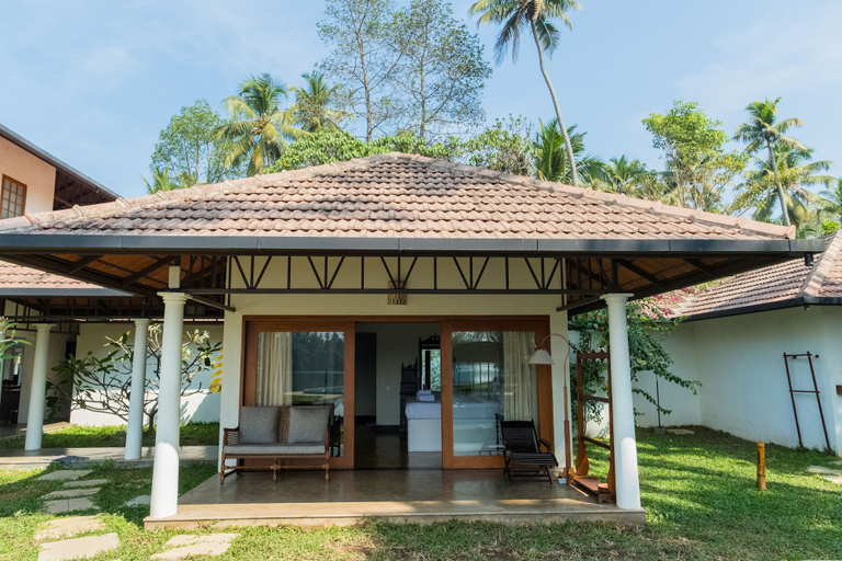 Exterior & Views 2, Cranganor History Cafe Riverside Chateau, Ernakulam