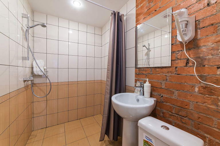 Bathroom 3, Samsonov Hotel, Sankt-Peterburg gorsovet