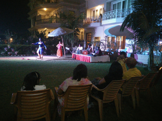 Food & Drinks 5, Hotel Surya, Varanasi