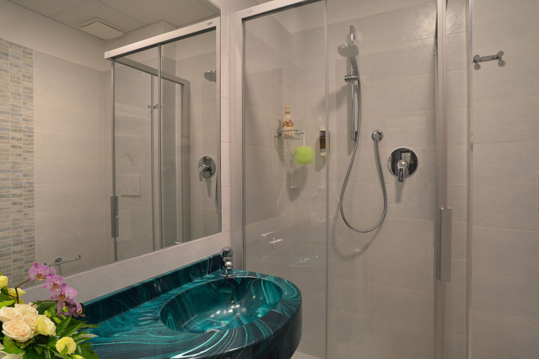 Bathroom 5, Hotel Clipper, Pesaro E Urbino