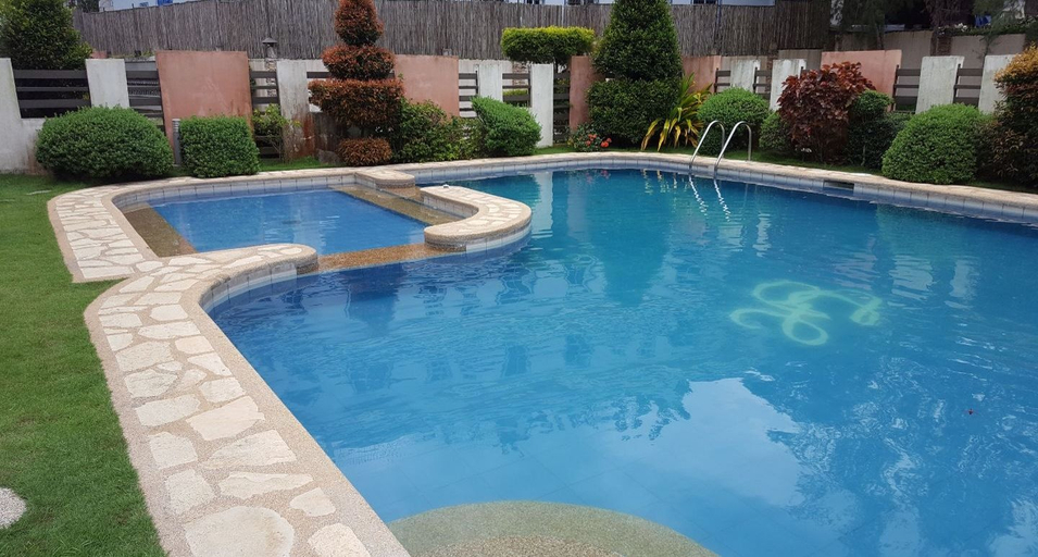 Sport & Beauty 5, 2 Bedroom Villa by AP at Tagaytay Hampton Villa, Tagaytay City