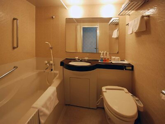 Bathroom 4, Hotel Saint Paul Nagasaki, Nagasaki
