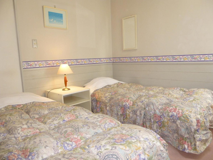 Bedroom 2, St village, Hokuto