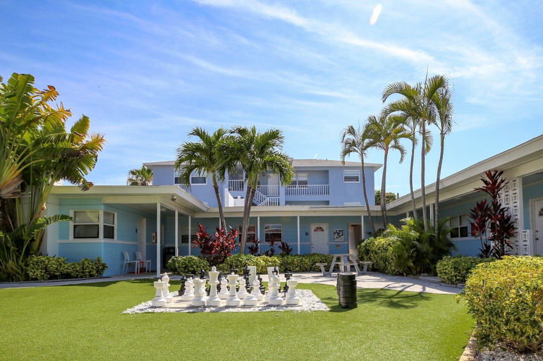 Exterior & Views 2, St Pete Beach Suites, Pinellas