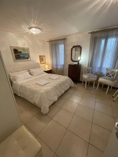 Room 2, Charme Holidays Venice, Venezia