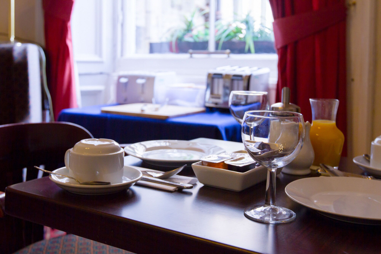 Food & Drinks 5, Edinburgh Thistle Hotel, Edinburgh