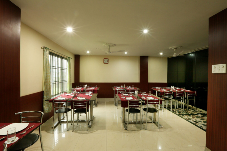 Food & Drinks 5, Hotel Grand Luit, Kamrup Metropolitan