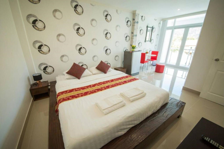 Bedroom 1, Sea Song Inn, Phuket Island