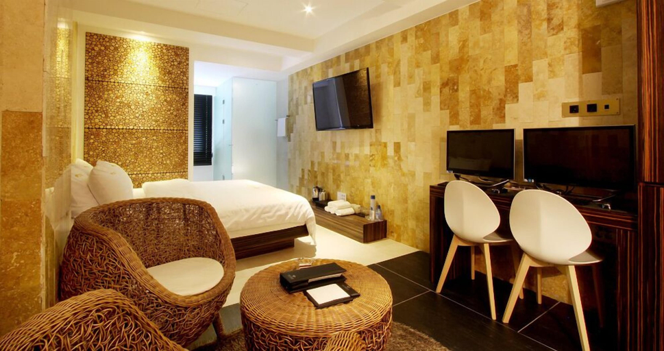 Bedroom 2, Rich Diamond Hotel, Gangbuk