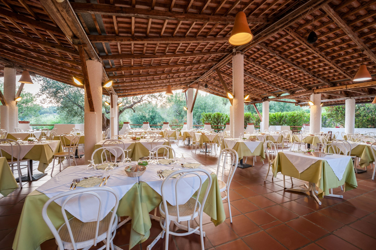 Food & Drinks 5, Green Village, Salerno