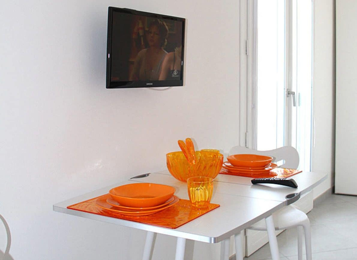 Others 5, Iride Guest House, Oristano