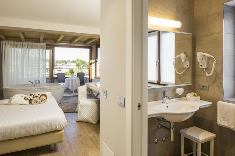 Bedroom 4, Hotel Resort & Spa Miramonti, Bergamo