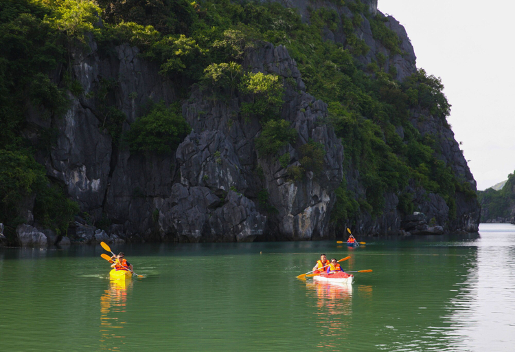 Others 5, Halong Royal Palace Cruise, Hạ Long