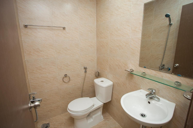 Bathroom, Bien Nha Trang Apartment, Nha Trang