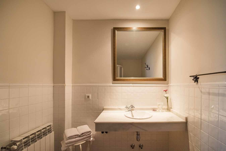 Bathroom, Casa Rural Las Avutardas, Cáceres