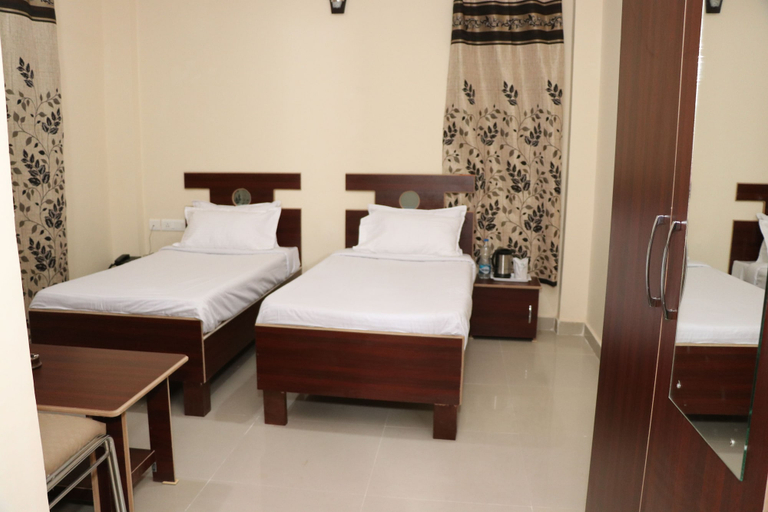 Bedroom 2, Hotel Ashiana Palampur, Kangra