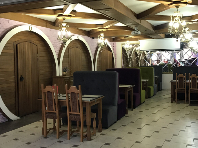 Food & Drinks 4, Tarkho, Makhachkala gorsovet