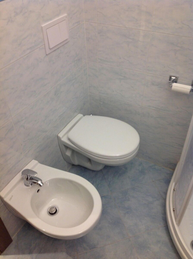 Bathroom 5, Appartamento Faenza, Florence