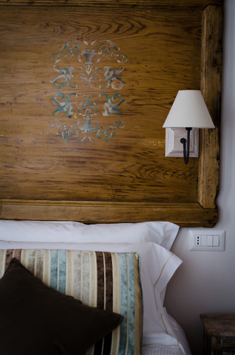 Bedroom 2, Dimora Dell'Erbe Rooms, Siena