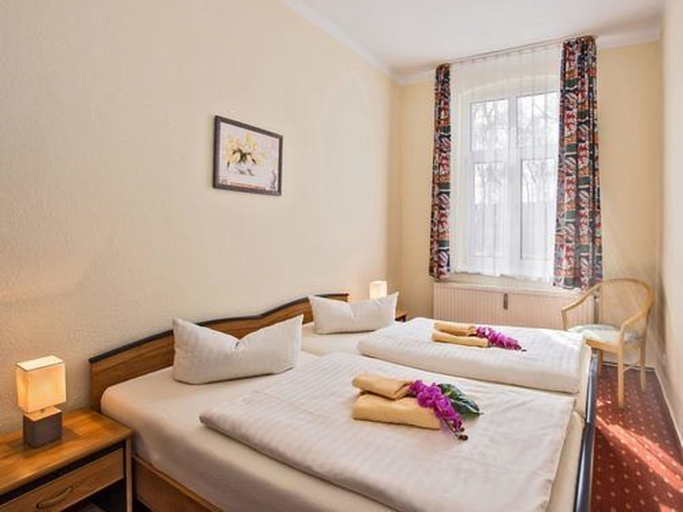 Bedroom 2, Strandvilla Imperator - Hotel & Ferienwohnungen Usedom, Vorpommern-Greifswald