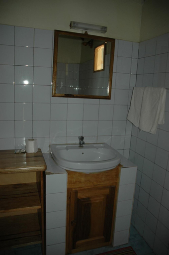 Bathroom 4, Le Calao du Lac Rose, Rufisque
