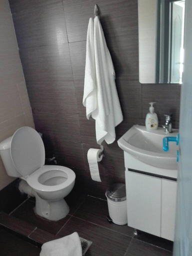 Bathroom, Villa Lambros, Attica