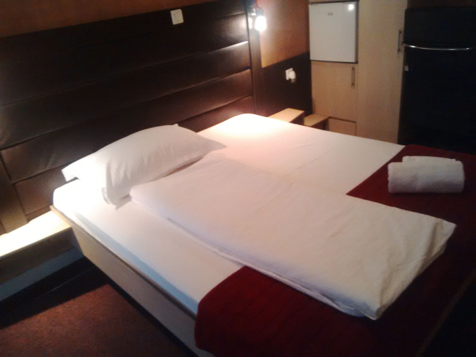 Bedroom 4, Vila Senjak, Belgrade