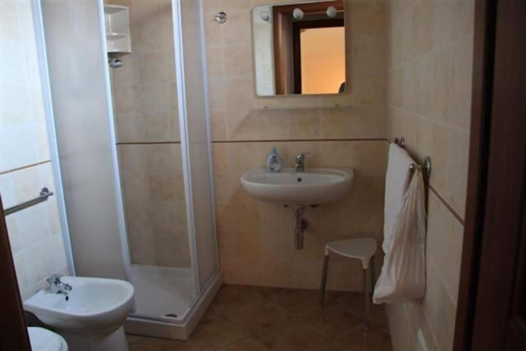 Bathroom 3, Agriturismo Baglio Donna Santa, Trapani