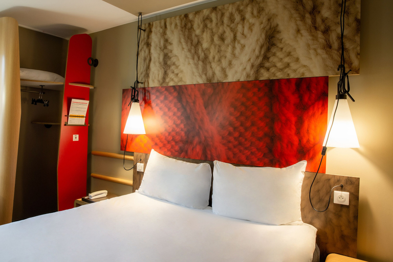 Bedroom 2, ibis Paris Porte d'Orléans, Hauts-de-Seine