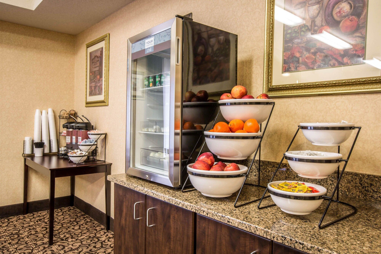 Food & Drinks 4, Quality Inn Franklin, Macon