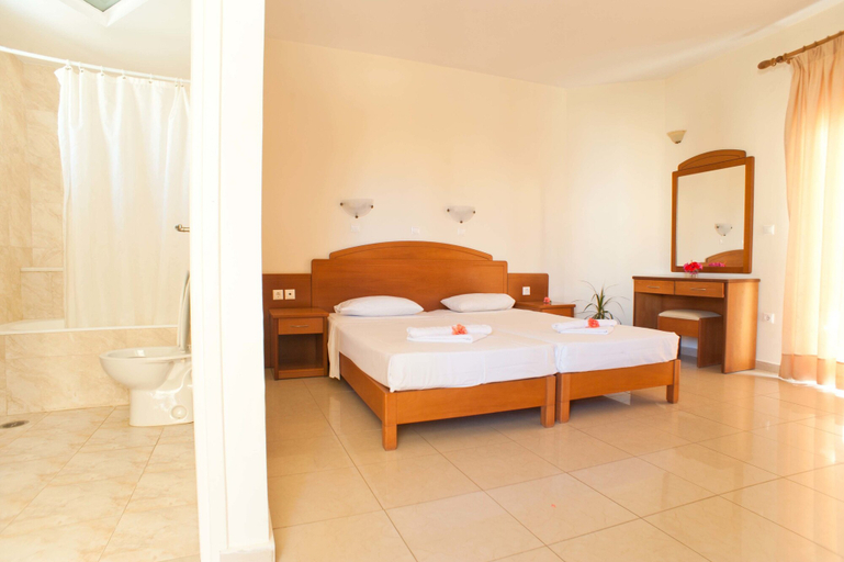 Bedroom 5, Semiramis Suites, Crete
