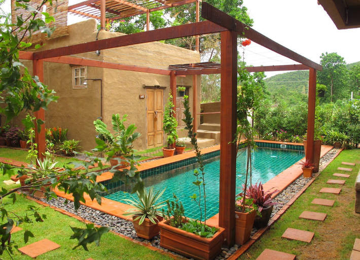 Sport & Beauty 5, Pranberry Earth, Pran Buri