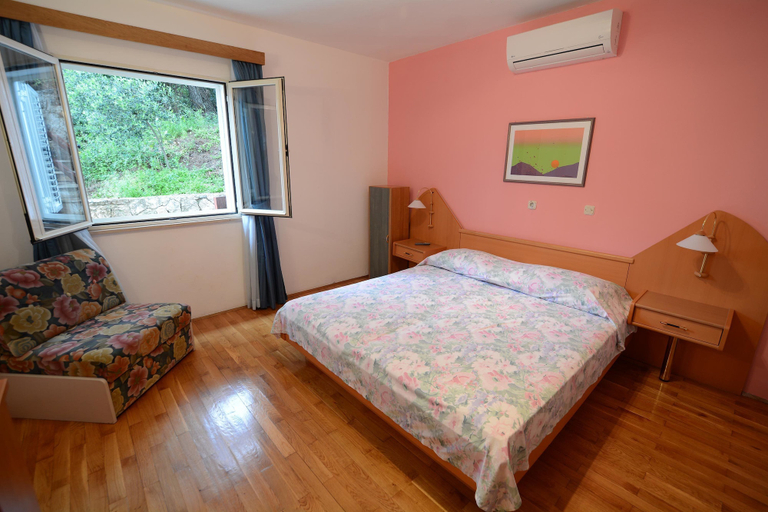 Bedroom 3, Villa Ratac, Dubrovačko Primorje