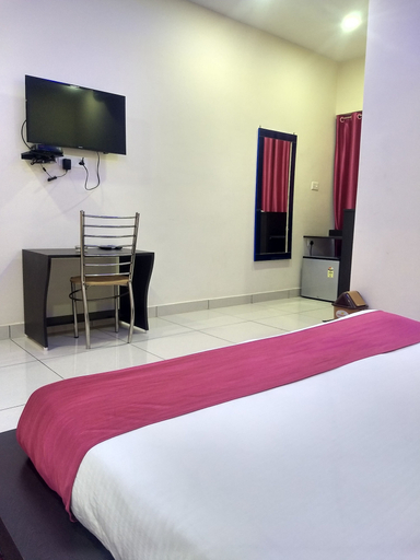 Bedroom 2, Hotel Reyansh, Udham Singh Nagar