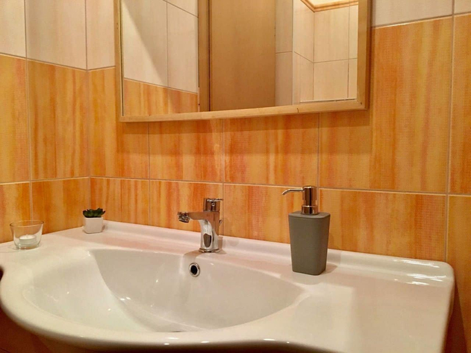 Bathroom 4, Lannova apartment, Praha 7
