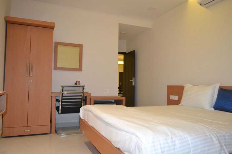 Bedroom 3, 7 Sea Homestay, Indore